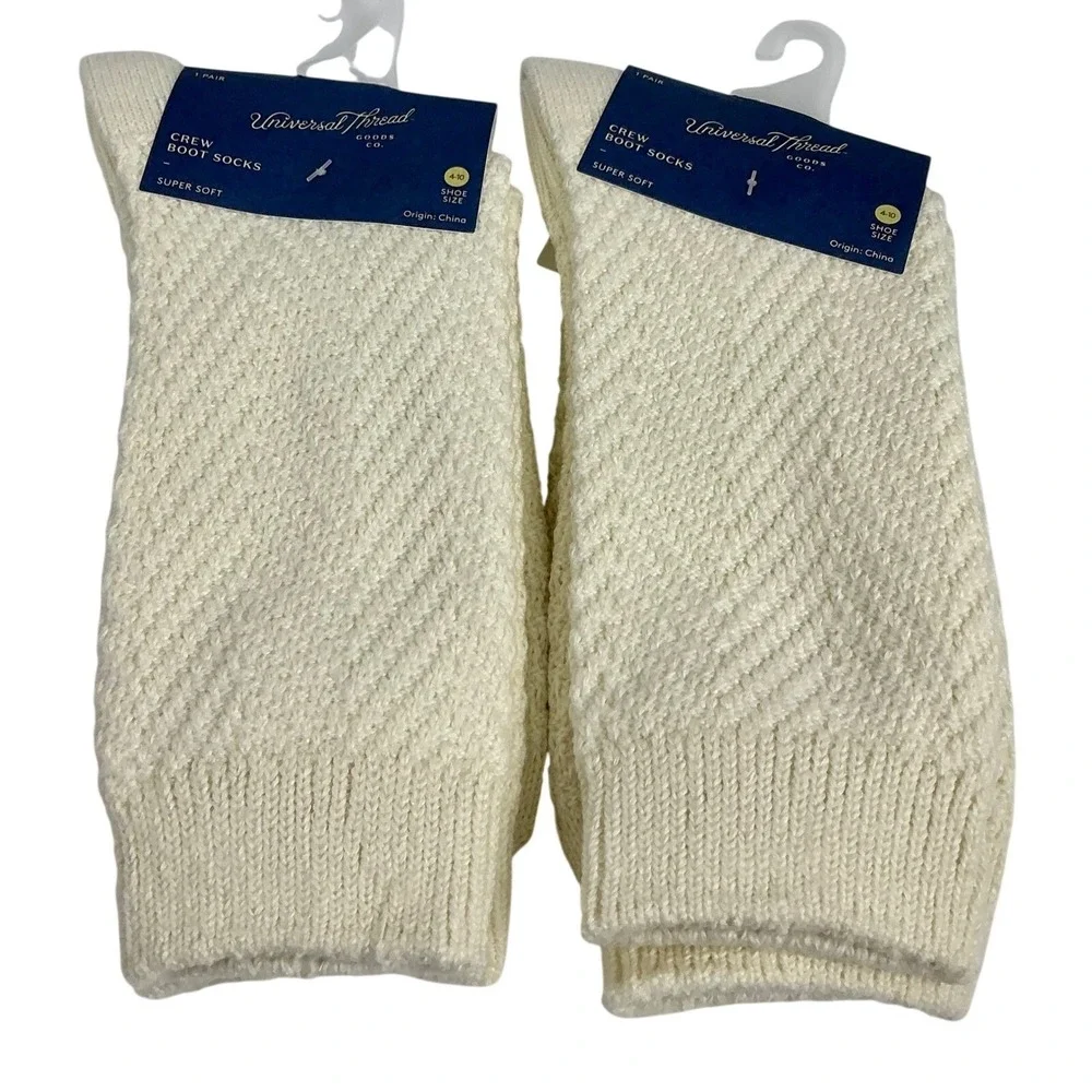 2 Pairs Universal Thread‎ Crew Boot Socks Women's 4-10 Beige Textured Super Soft